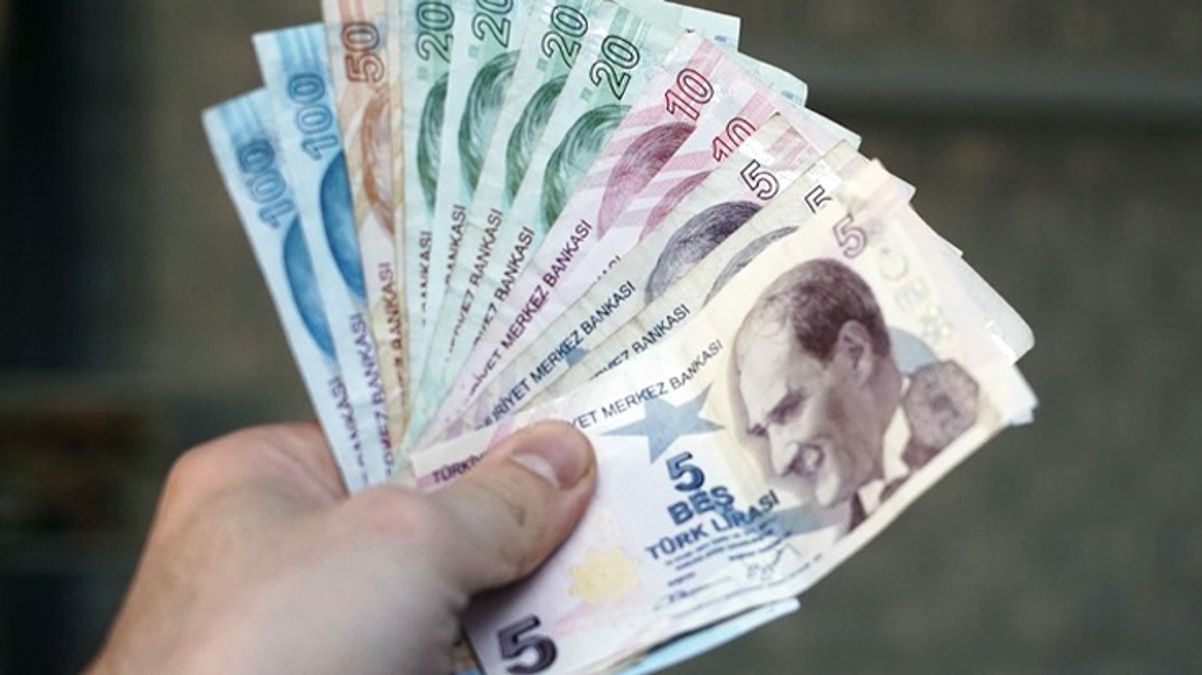 Emekliye 100 yıl ikramiyesi geliyor Masadaki rakam 5 bin lira - Ekonomi - Dudullu Haber