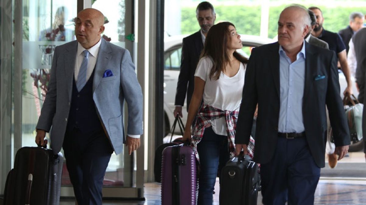Hoca çok kazanıyor diyen Sinan Engin bizzat rakam verdi İşte Ahmet Çakarın dudak uçuklatan maaşı - Spor - Dudullu Haber
