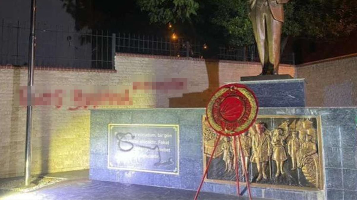 İzmirde Atatürk Anıtına Boş yapma Atatürk yazan 16 yaşındaki şüpheli tutuklandı - Spor - Dudullu Haber