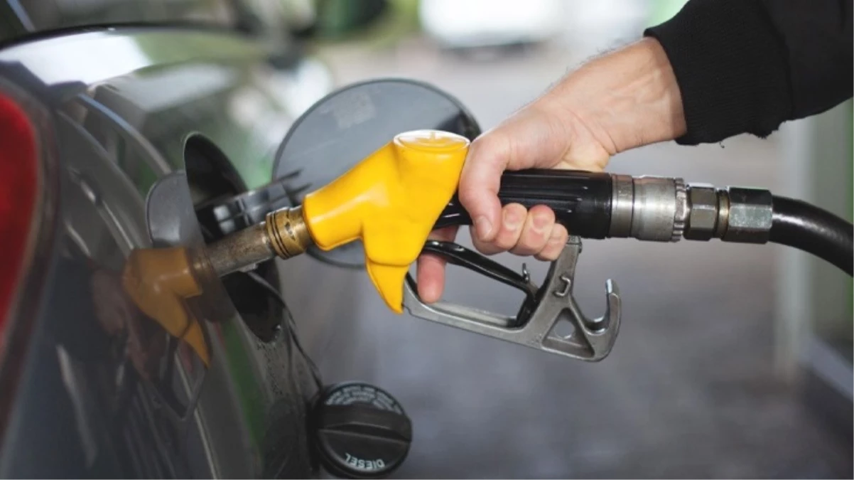 Motorinin ardından bir okkalı zam da benzine Litresi 39 lirayı aştı - Ekonomi - Dudullu Haber