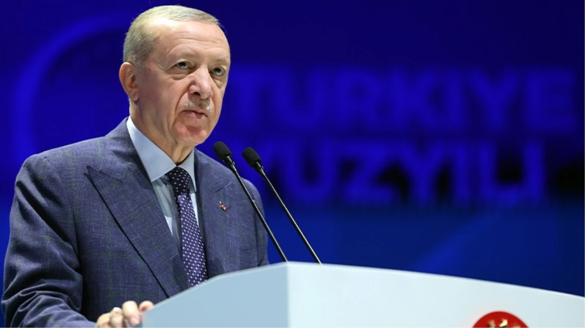 Son Dakika Cumhurbaşkanı Erdoğandan ücretli öğretmen ve yüksek lisans öğrencilerine çifte müjde Ek ders ücretleri ve burslar artıyor - Ekonomi - Dudullu Haber