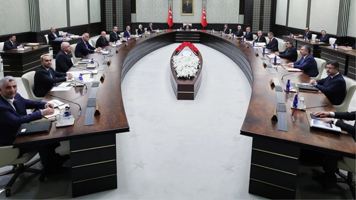 Gözler yarın gerçekleşecek Kabine toplantısında Masada emekli memurlarına yapılacak maaş zammı var - Ekonomi - Dudullu Haber