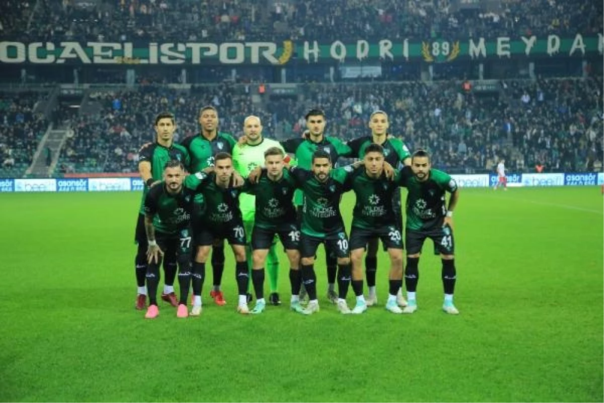 1701822757924Kocaelispor-Umraniyespora-3-0-maglup-oldujpg - Dudullu Haber