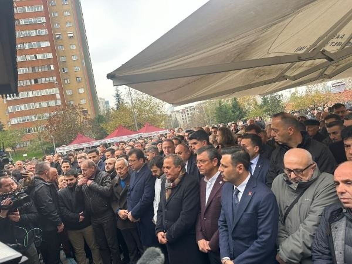 CHP-Ordu-Milletvekili-Seyit-Torunun-Kayinvalidesi-Son-Yolculuguna-Ugurlandijpg - Dudullu Haber