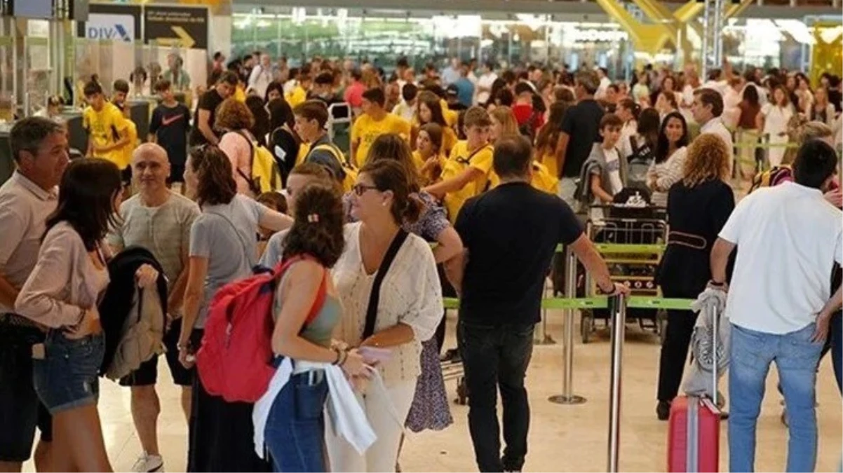 Ispanyol-hava-yolu-sirketi-Iberia-calisanlari-grev-karari-aldi-444jpg - Dudullu Haber