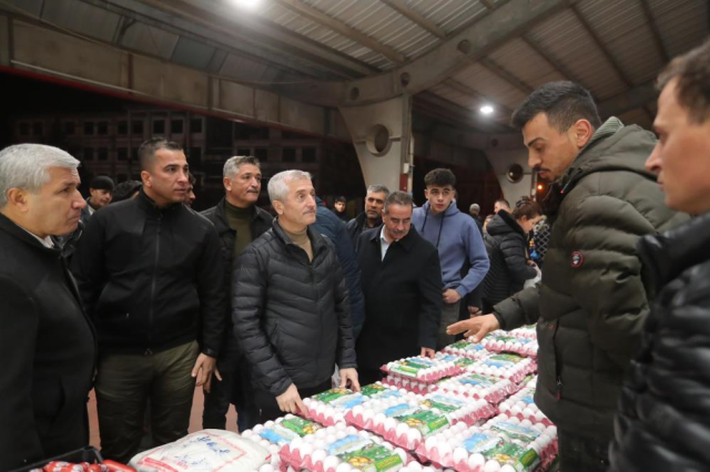 Tahmazoğlu'ndan fahiş fiyatla satış yapan pazarcıya sert tepki