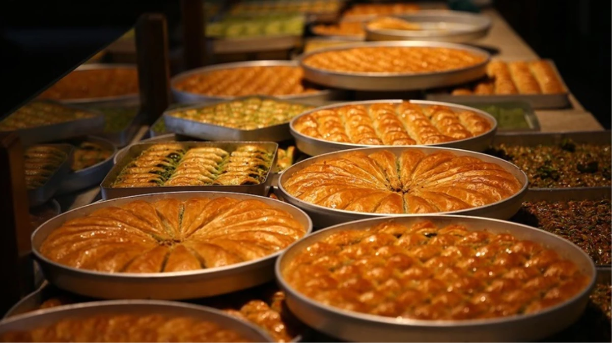 Gaziantep-baklavasina-yuzde-30-zam-Kilo-fiyati-850-lira-oldujpg - Dudullu Haber