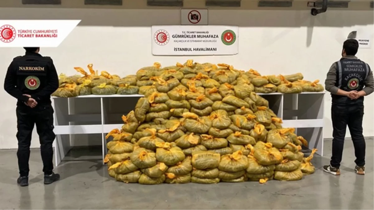 Istanbul-Havalimaninda-piyasa-degeri-68-milyon-lira-olan-568-kilojpg - Dudullu Haber