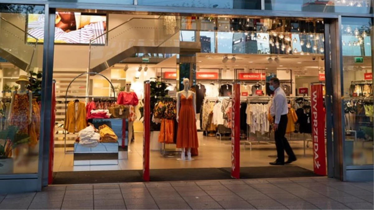 Dünyaca ünlü giyim firması HMin CEOsu istifa etti Şirketin hisseleri bir anda çakıldı - Ekonomi - Dudullu Haber