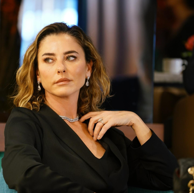 Ece Uslu, Şahane Hayatım dizisinden ayrıldı, hayranları 'Gitmesin' diye çağrı yaptı