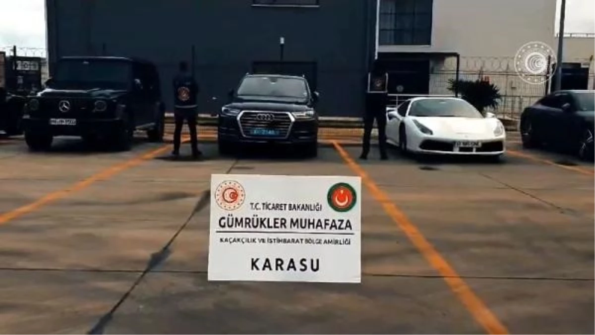 1707293260953Ticaret-Bakanligi-445-milyon-TL-degerinde-49-arac-ele-gecirdijpg - Dudullu Haber