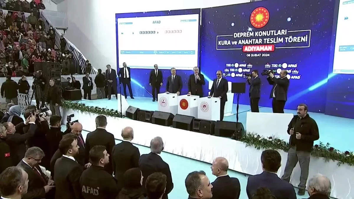 1707401084573Erdogan-Adiyamanda-32-bin-konutun-insasi-yil-sonuna-kadar-tamamlanacakjpg - Dudullu Haber
