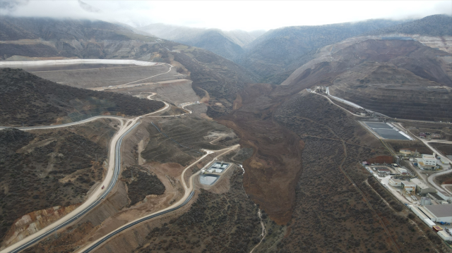 Erzincan'daki maden faciası sonrası şirketten yeni iş ilanı: İnsanları önemseyen şirket kültürü