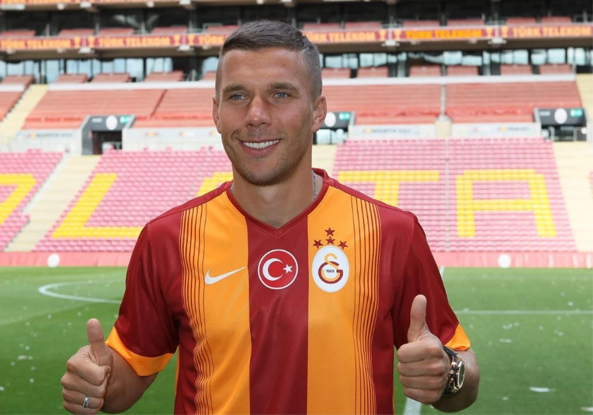 1708940132209Lukas-Podolski-donerci-oldu-servetine-servet-kattijpg - Dudullu Haber