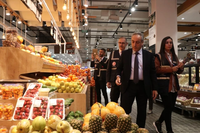 Ticaret Bakanlığı, Ramazan öncesi marketlerde fahiş fiyat ve etiket denetimi gerçekleştirdi