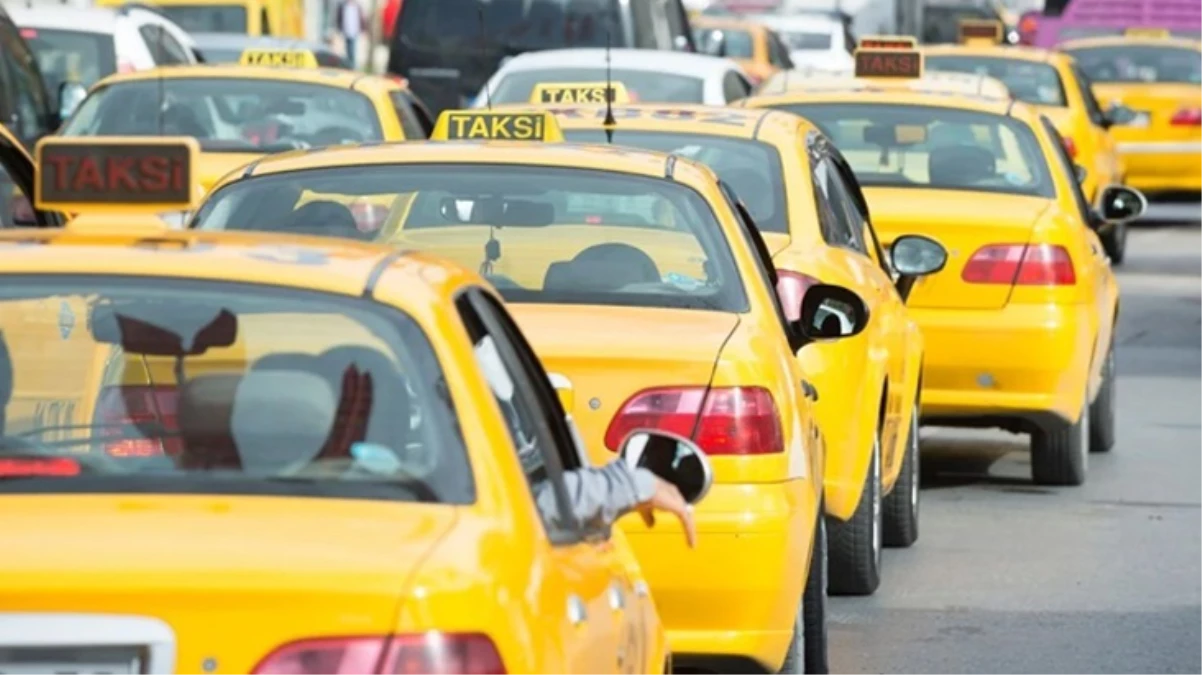 UKOMEden-Istanbulda-taksi-karari-Minibus-ve-taksi-dolmuslardan-1038i-normaljpg - Dudullu Haber