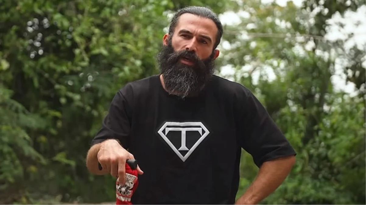 Survivor All Starda beklenmedik ayrılık Eski şampiyon Turabi yarışmadan çekildi - Magazin - Dudullu Haber