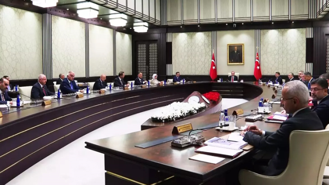 Gözler Kabine Toplantısı'nda! Masada vatandaşın belini büken gıda fiyatları var