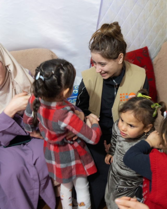Kahramanmaraş ve Hatay'da Depremzedelerle Buluşan UNFPA Türkiye İyi Niyet Elçileri