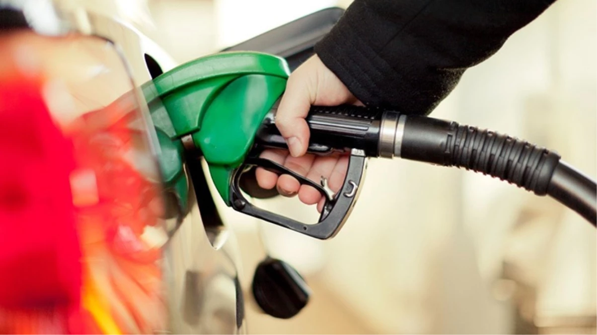 171097014419Benzine-ve-motorine-gece-yarisi-zamjpg - Dudullu Haber