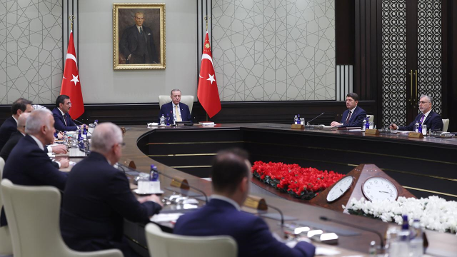 Gözler Kabine Toplantısı'nda! Masada vatandaşın belini büken gıda fiyatları var