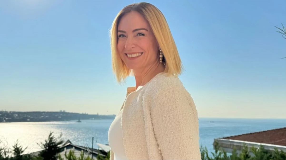 Ceyda Düvenci yeni bir aşka yelken açtı - Magazin - Dudullu Haber