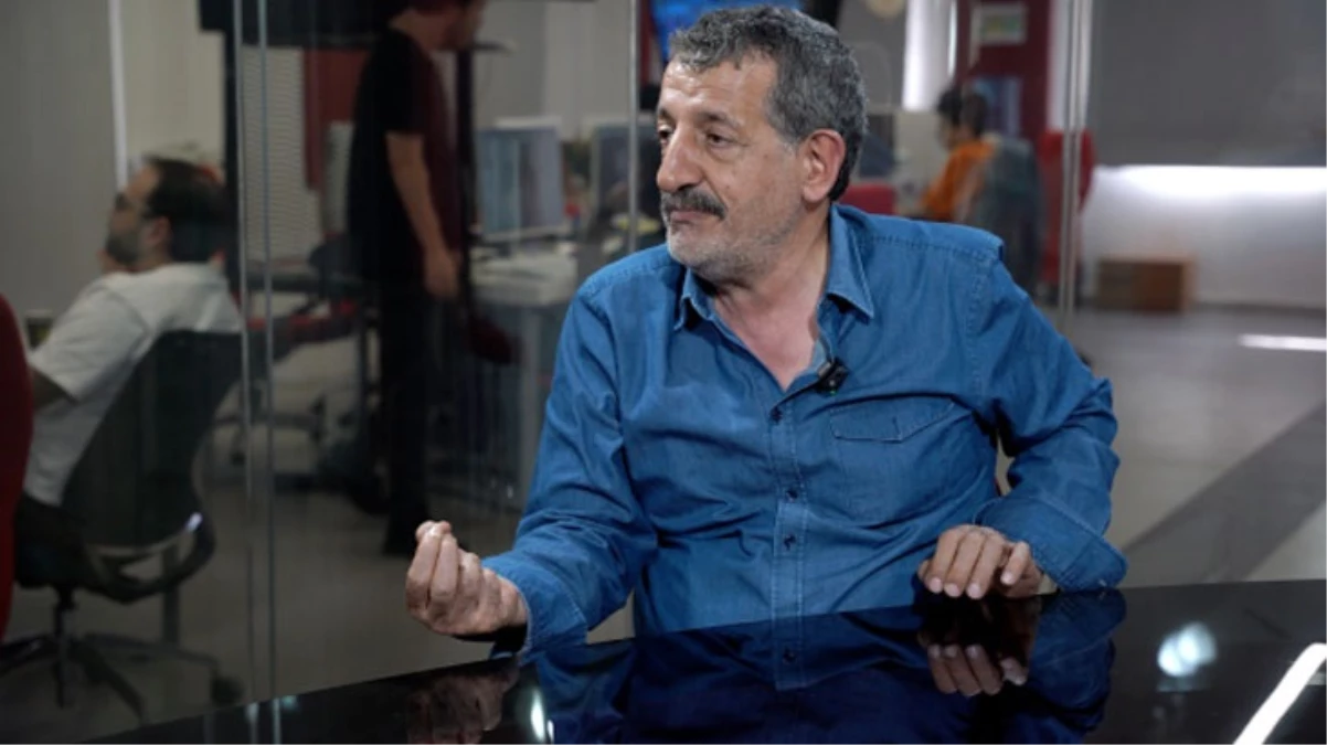 İki Gözüm Ahmet Sürgünün yönetmeni Gani Rüzgar Şavata isyan etti Ahmet Kayaya terörist dedikleri için salon vermiyorlar - Magazin - Dudullu Haber