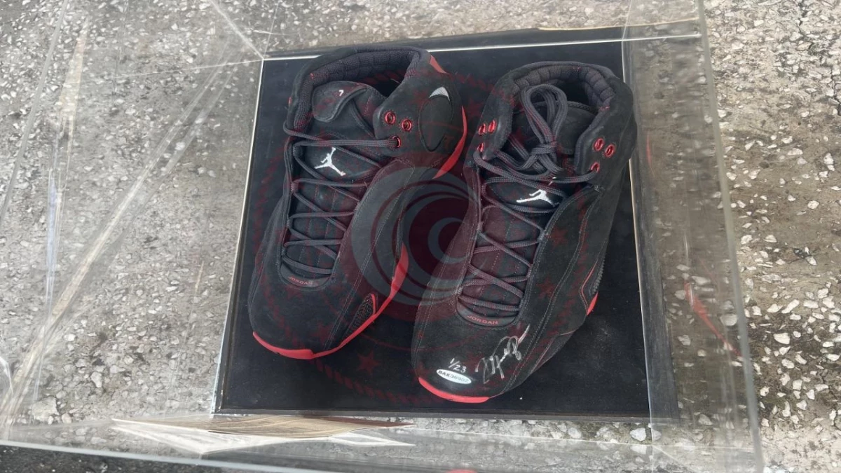 Ticaret Bakanlığı Michael Jordan 3 çift ayakkabıyı satışa çıkardı fiyatı dudak uçuklatıyor - Ekonomi - Dudullu Haber