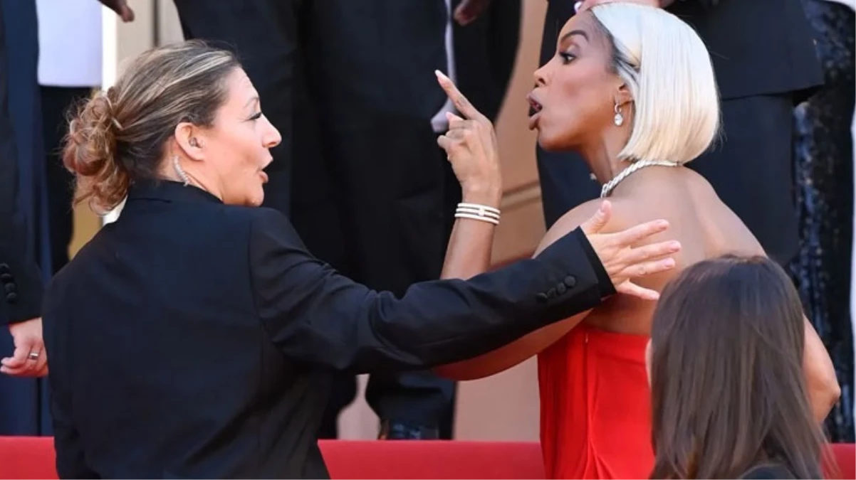 1716380052283Amerikali-sarkici-Kelly-Rowland-Cannes-Film-Festivalinde-kadin-guvenlik-gorevlisinijpg - Dudullu Haber