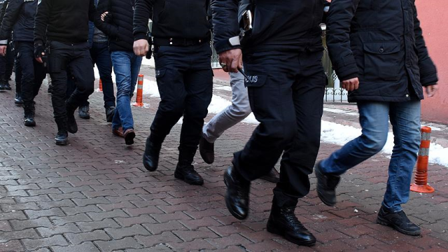 Yazar Aşkım Kapışmak dolandırıcılık operasyonunda gözaltına alındı