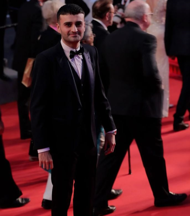 Cannes'a giden CZN Burak, hakkında yapılan yorumlara isyan etti