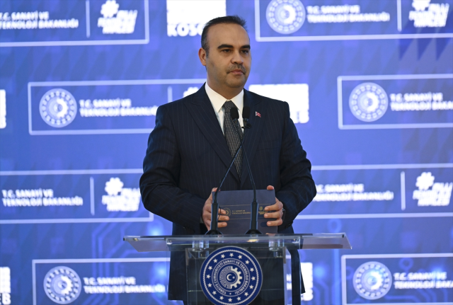 Sanayi Bakanı Kacır: Togg 2025 yılının başında Almanya'ya adım atacak