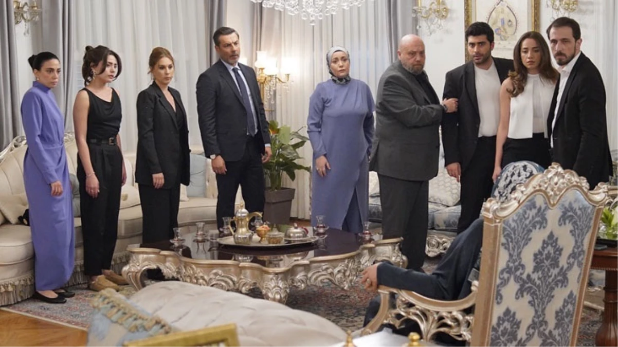 1717849855452Kizilcik-Serbeti-sezon-finaliyle-ortaligi-kasip-kavurdu-Seyircilerden-yorum-yagdijpg - Dudullu Haber