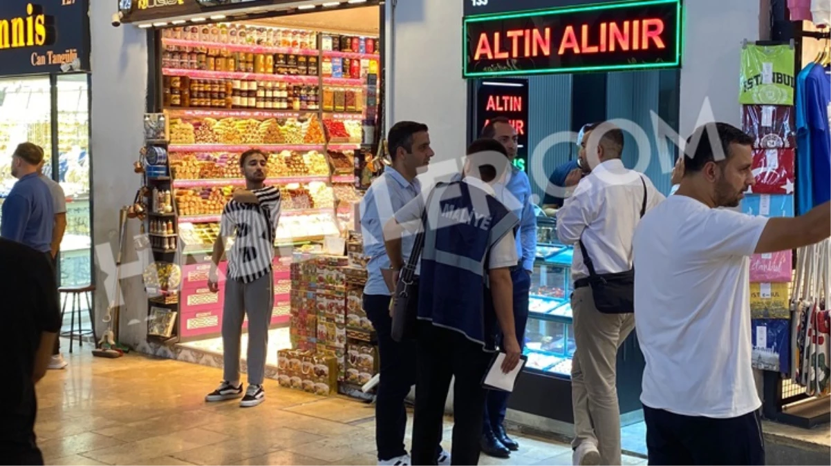 Kapalıçarşıda aralarında ünlü markaların da bulunduğu 500 kuyumcuya Maliyeden vergi baskını - Ekonomi - Dudullu Haber