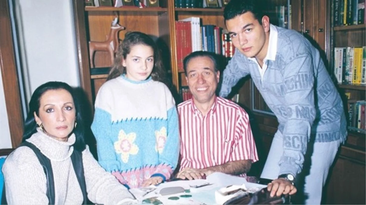 Kemal Sunal ölümünün 24 yılında unutulmadı Eşi Gül Sunalın sözleri yürek sızlattı Çok yoruldum - Magazin - Dudullu Haber