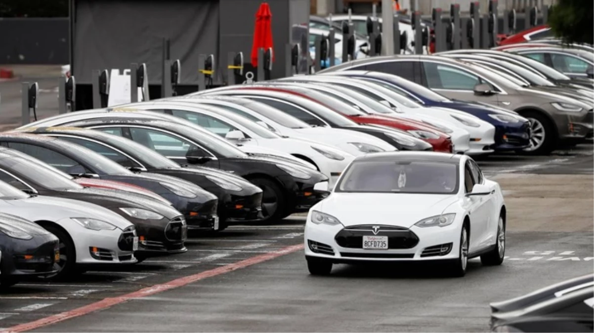 Tesla ABDdeki 18 milyon aracını geri çağırıyor - Ekonomi - Dudullu Haber