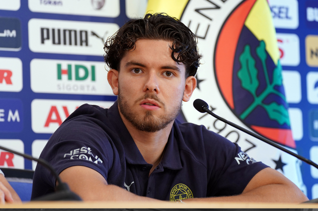 Ferdi Kadıoğlu ne kadara transfer oldu, kaça gitti? KAP açıklaması