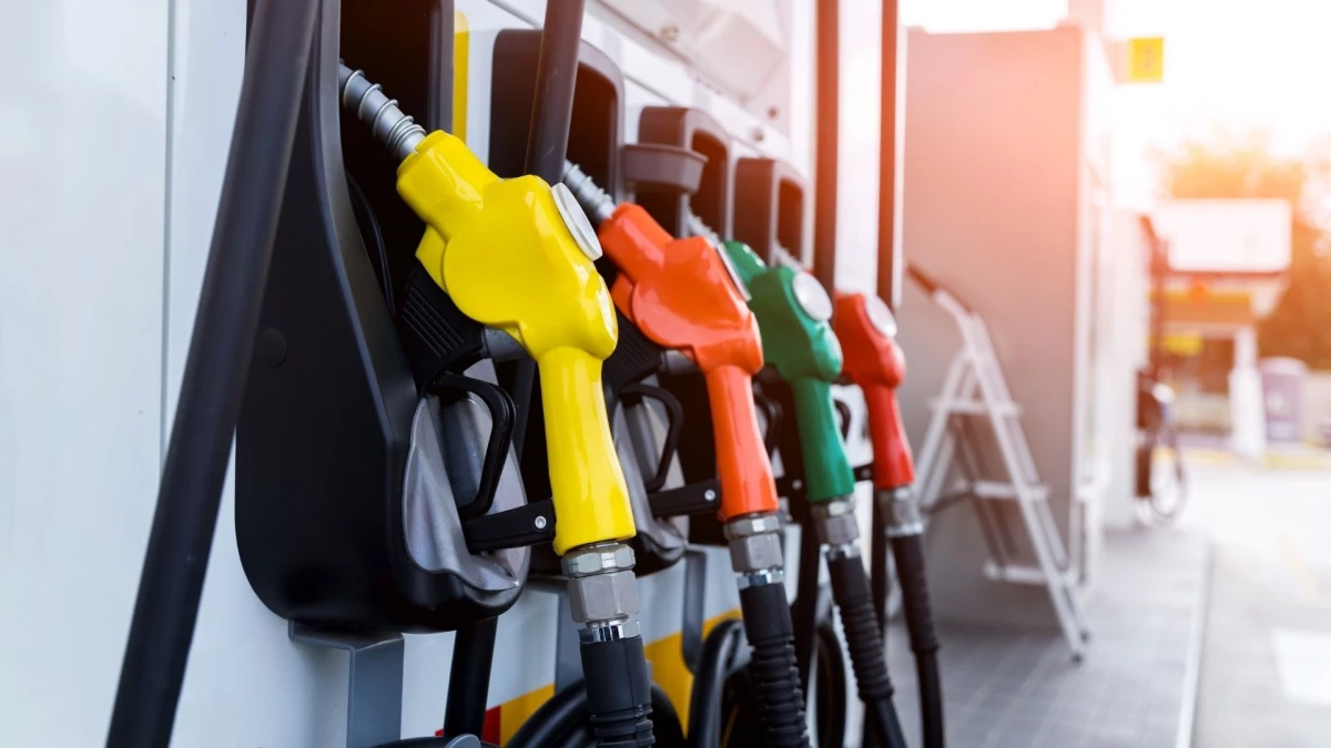 Benzine indirimi geldi mi 7 Ağustos güncel motorin ve benzin fiyat listesi - Gündem - Dudullu Haber