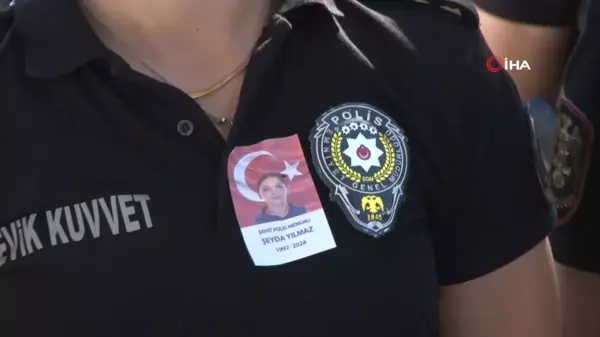 Meslektaşları Şehit Polis Şeyda Yılmaz İçin Lokma Dağıttı