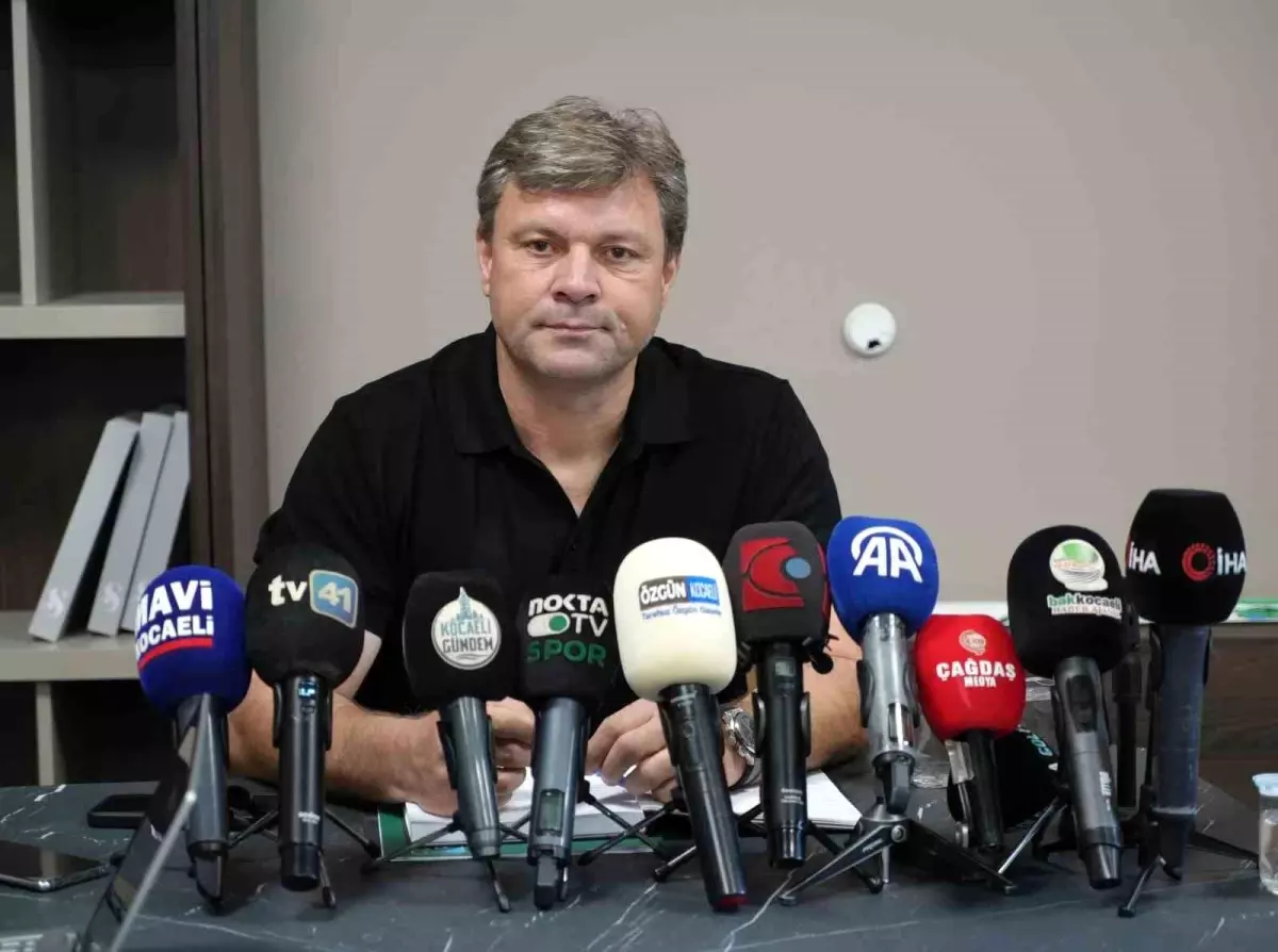 Ertugrul-Saglam-Kocaelisporun-Sampiyonluk-Hedefi-Super-Ligden-Vazgecmiyorjpg - Dudullu Haber