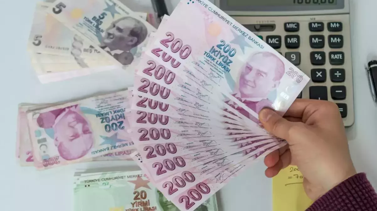 Kalem kalem hesaplandı! 2025’te vergi, ceza ve harçlara yüzde 44 zam