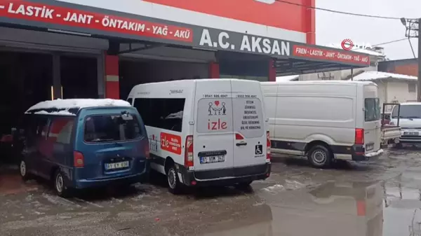 Kar yağışı lastikçilere akın ettirdi