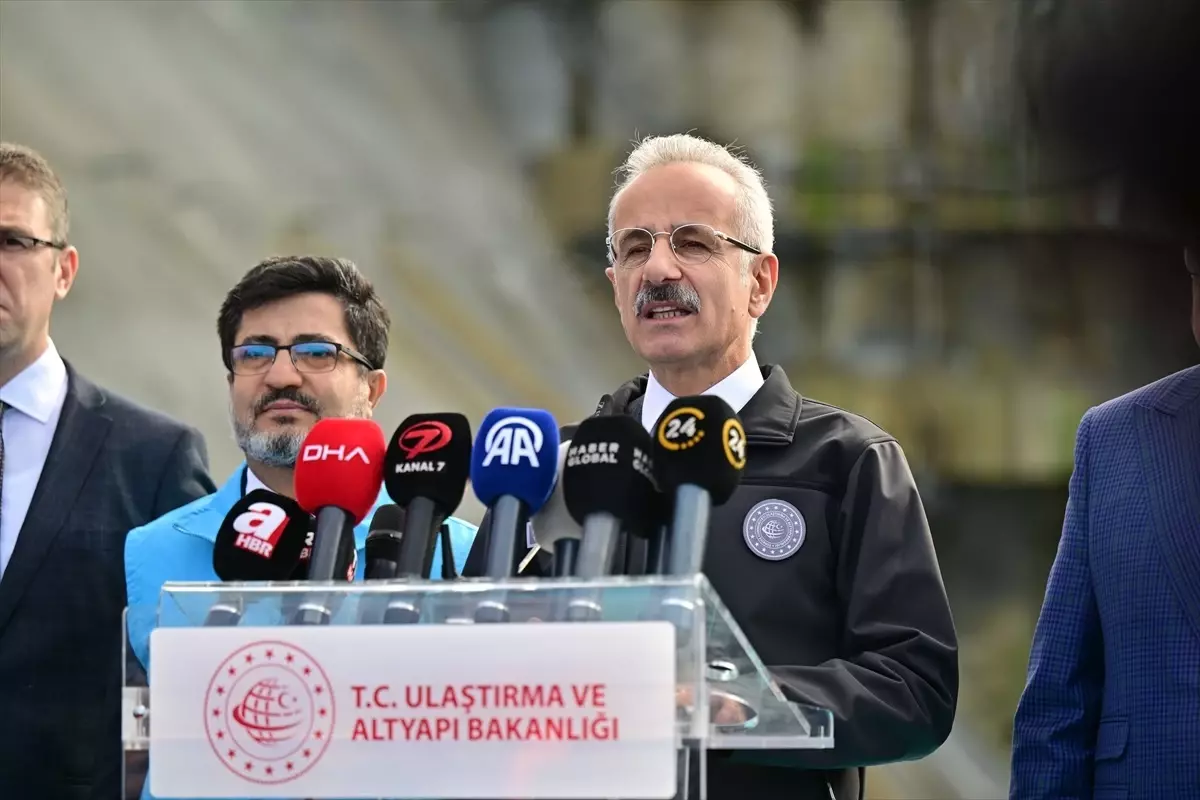 Bakan Uraloğlu, Halkalı-Ispartakule Demiryolu Hattı Işık Görme Töreni’nde konuştu Açıklaması