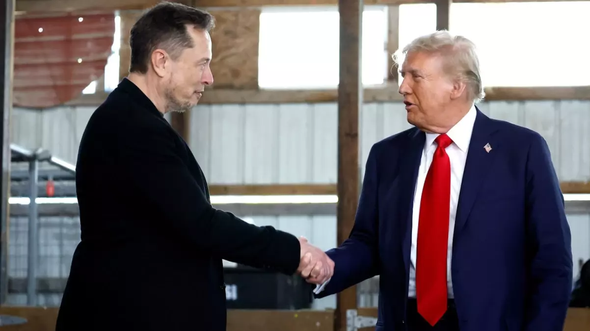 Elon Musk, seçim gecesini Trump’ın yanında geçirecek