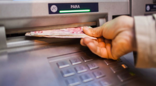 Sahte Dolarlara Karşı Önlemler Artıyor: ATM'ler Güncelleniyor