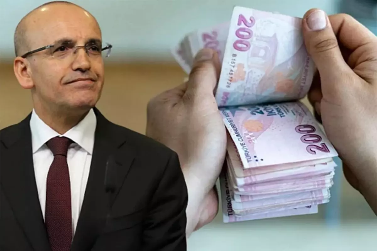 Mehmet Simsek Turkiye039de ciddi bir enflasyon ve hayat pahaliligi sorunu