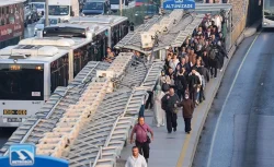 İstanbul’da bitmek bilmeyen trafik çilesi