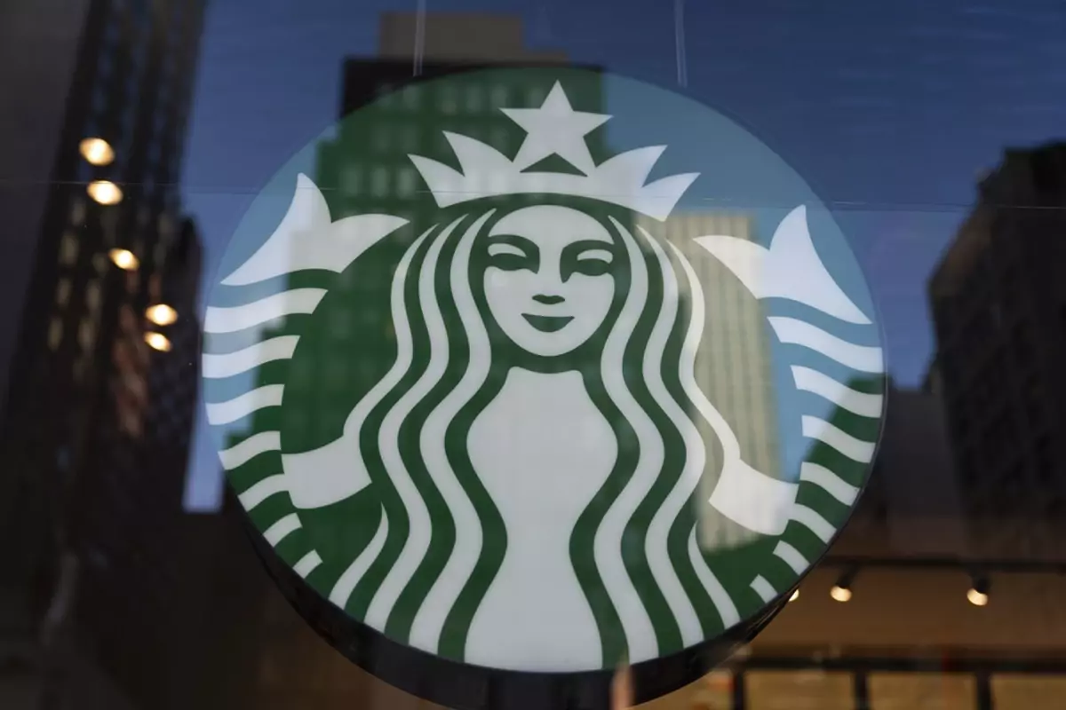 Gazze için milyonlarca insanın boykot ettiği Starbucks küçülme kararı aldı