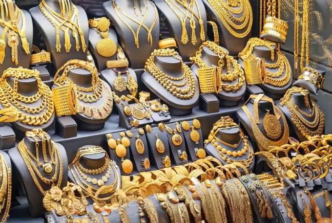 Altının gram fiyatı güne yükselişle başladı 3 Altının gram fiyatı güne yükselişle başladı