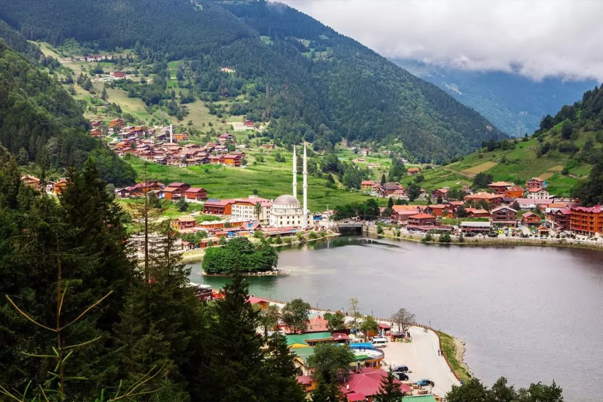 Trabzonun Uzungoldeki 63 turizm isletmesi kapatildi